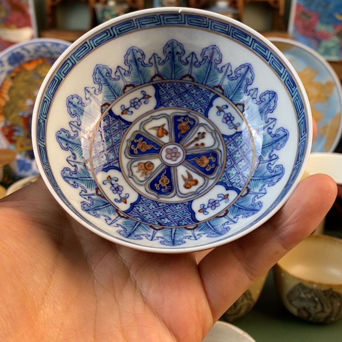 手工手绘斗彩普洱杯