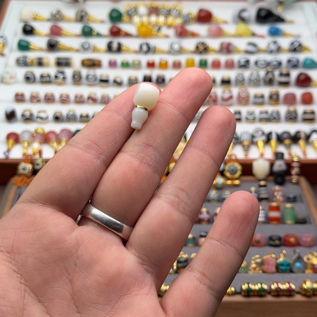 哞***？玛瑙/玉髓未镶嵌单珠