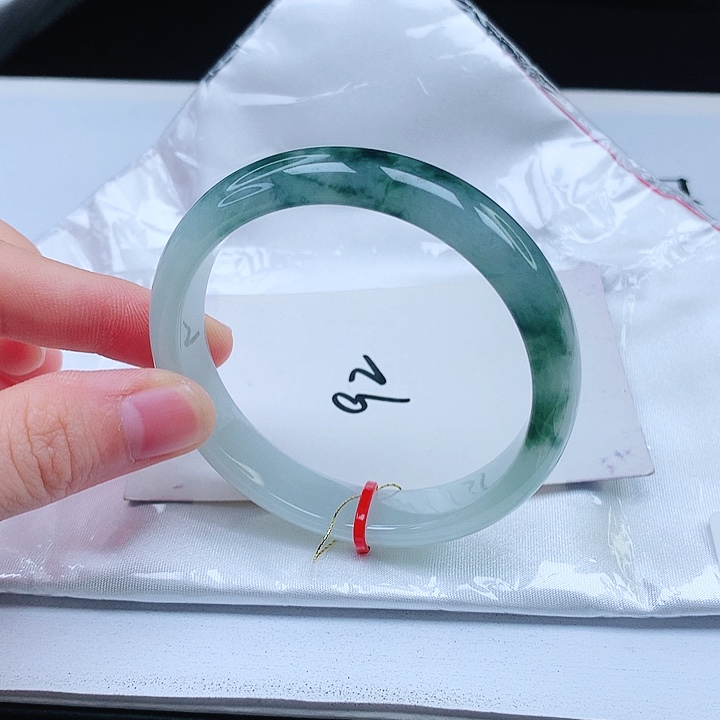 翡翠手镯未镶嵌缅甸天然a货手镯53+