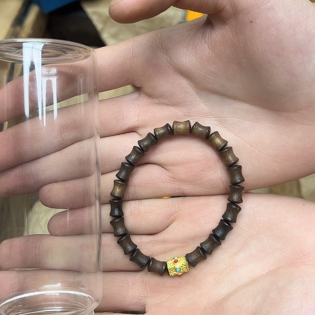 大叶紫檀（黑酸枝木类）