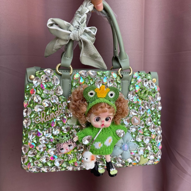 422     定制镶钻DIY可手提斜挎时尚潮流百搭个性包包