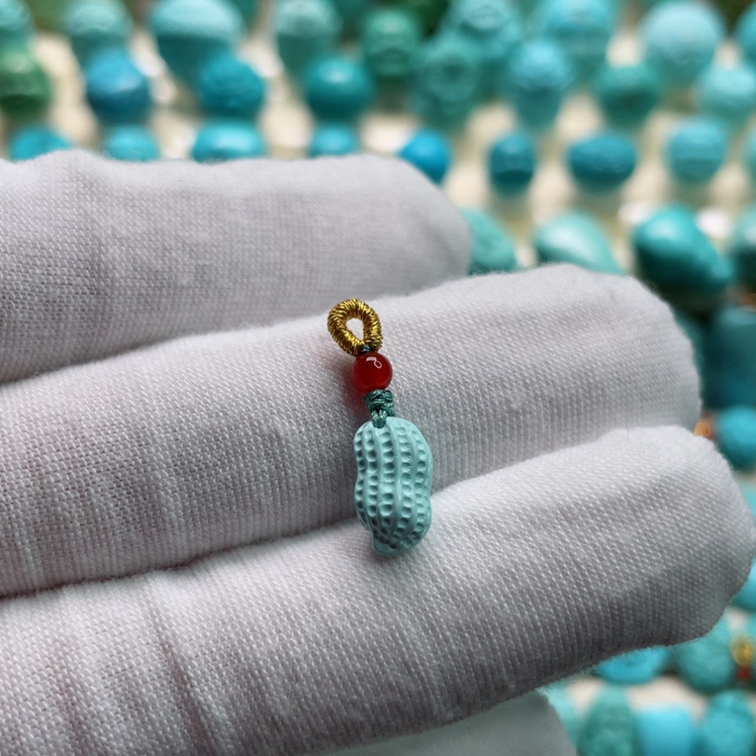 南红玛瑙颈饰未镶嵌