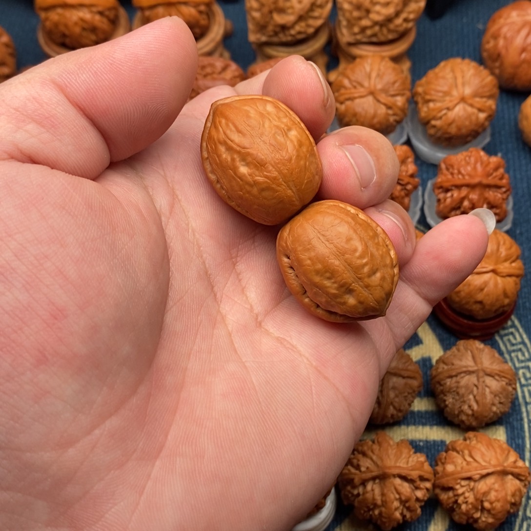 戈***紊把件文玩核桃开心果