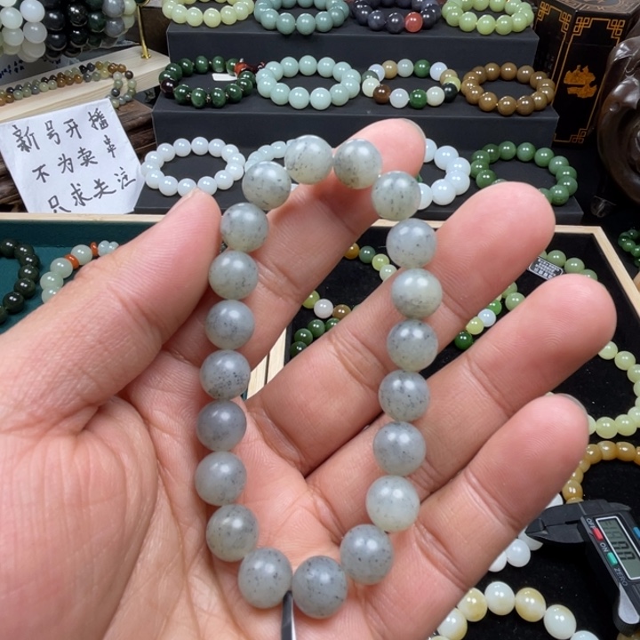 和田玉手串未镶嵌