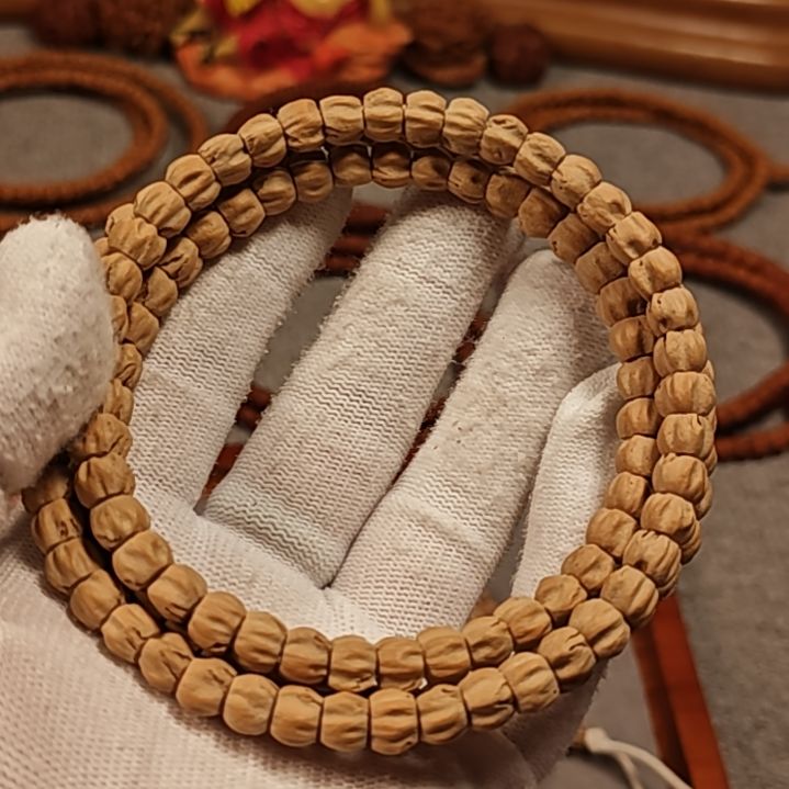 柏香籽/百香籽吊坠龙脊莲花