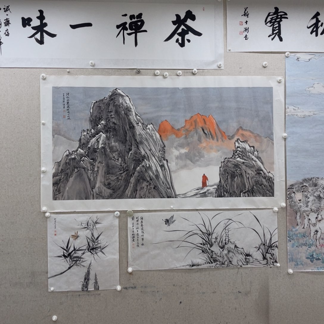 雨***巷国画柳谦 日照金山（1.28万）定金