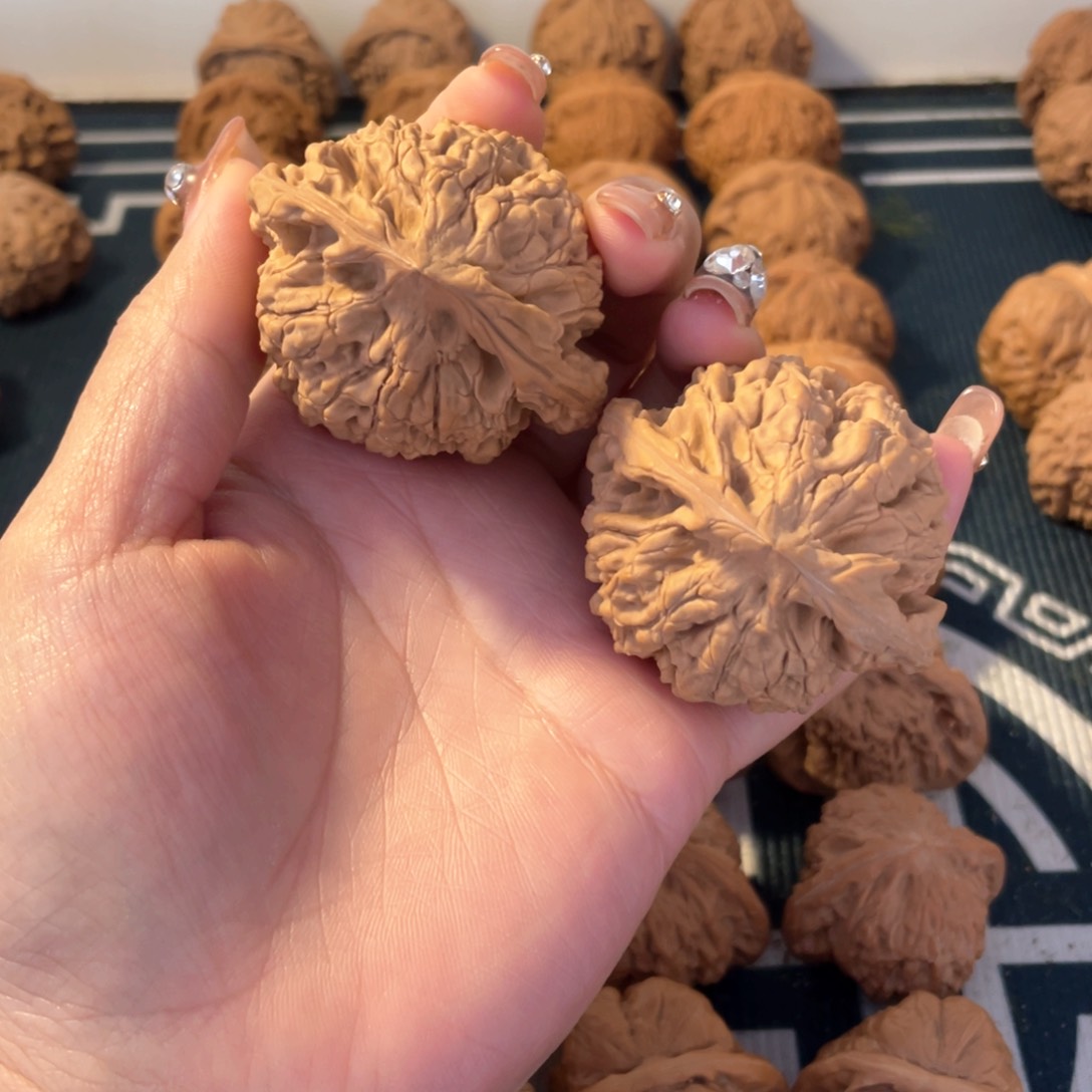 文玩核桃吊坠官帽51 