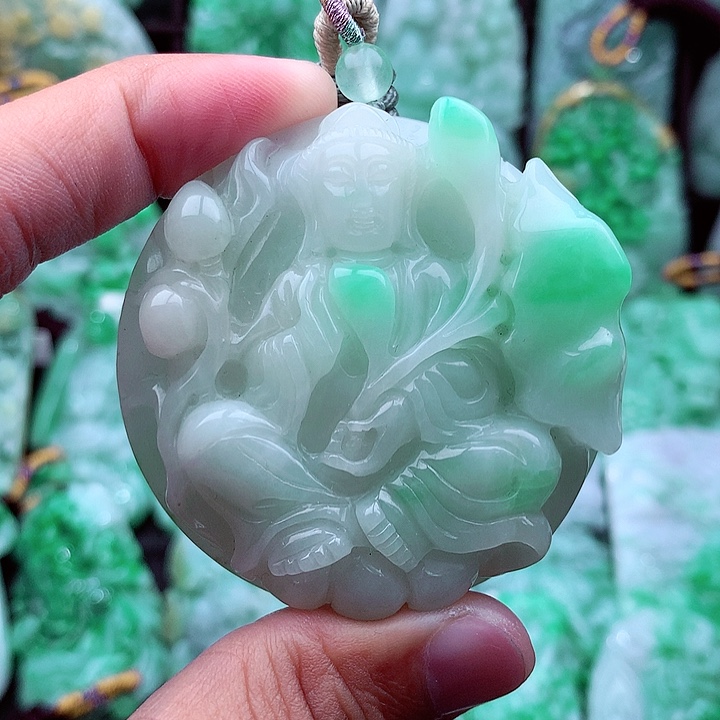 翡翠吊坠(不含链)未镶嵌