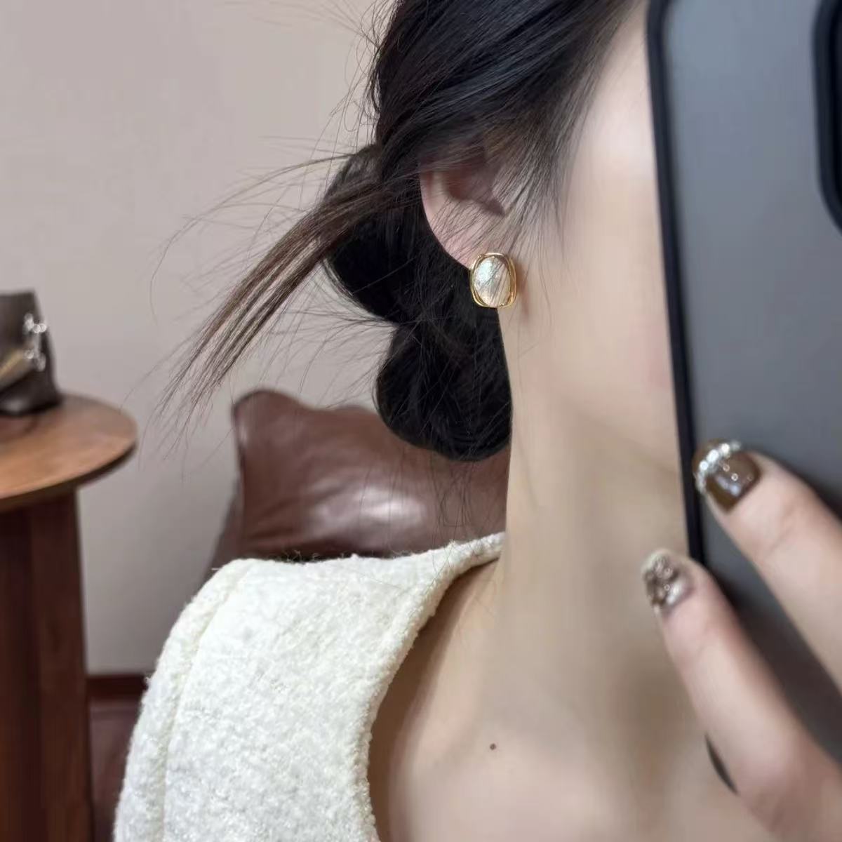 钛钢耳饰 --法式小方块耳钉