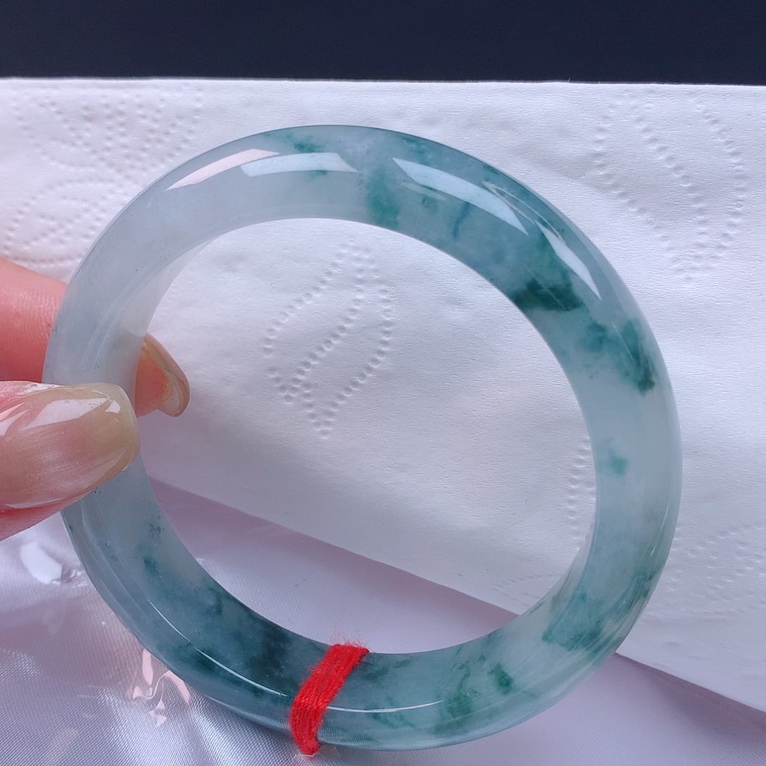 【闪购商品】未镶嵌手镯翡翠56