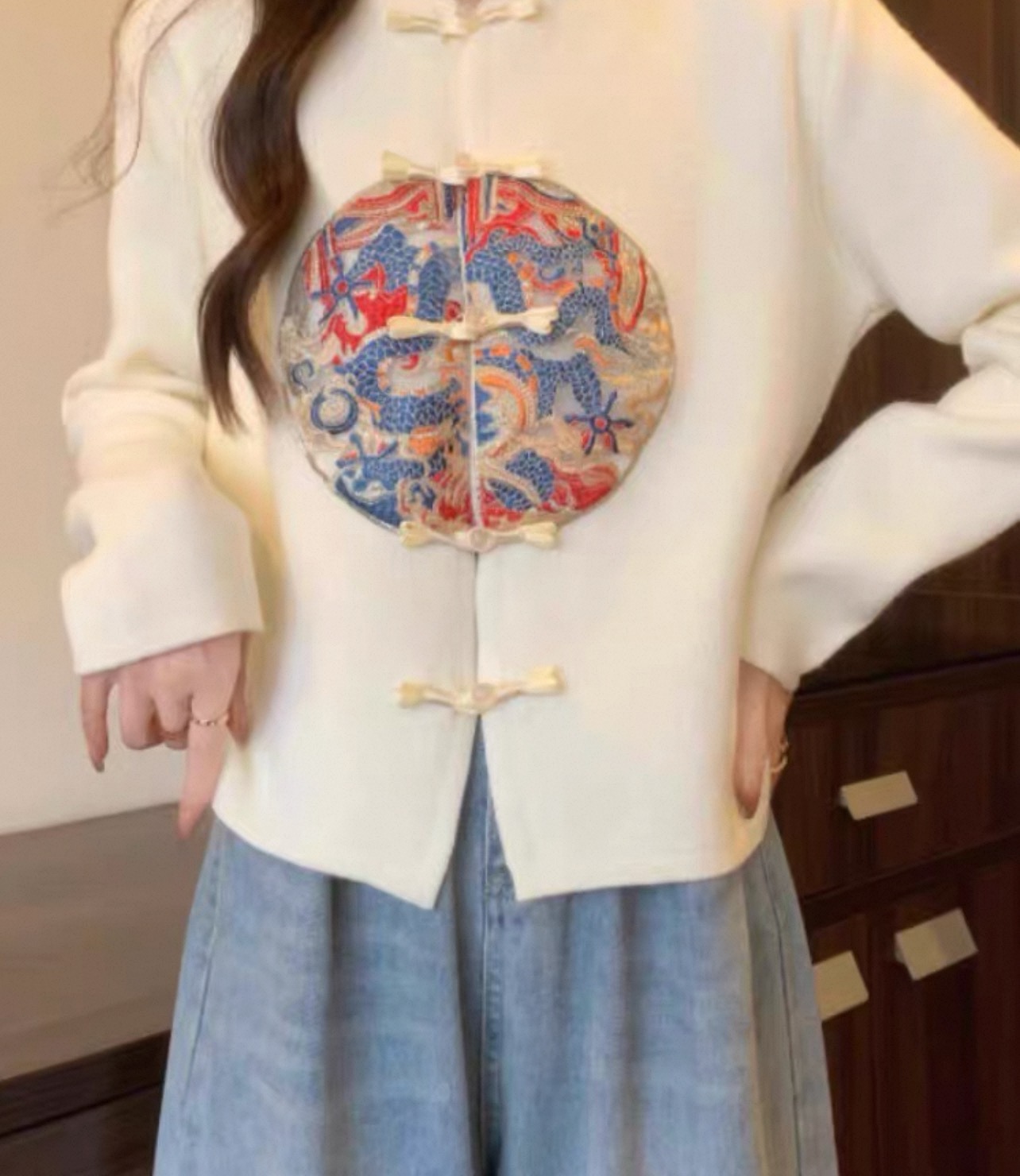 1578款新中式盘扣刺绣短款上衣