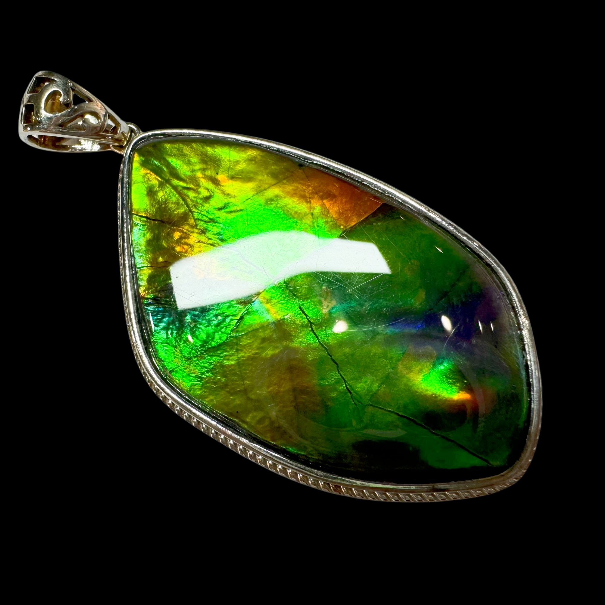 【斑彩石】47.8mm 稀有 BC 产地：加拿大 古贝壳Q5