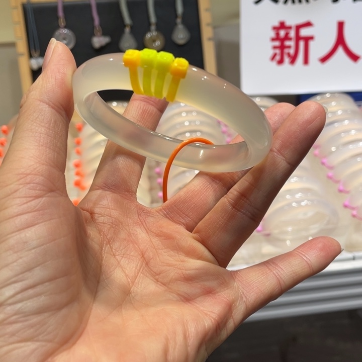 句***2玛瑙/玉髓未镶嵌手镯@定向香槟金@【60+】