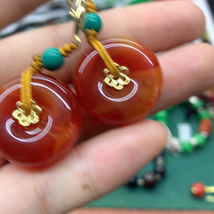 蜜蜡颈饰未镶嵌吊坠