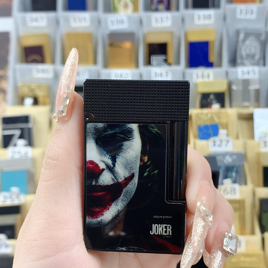 小丑345689876544456788