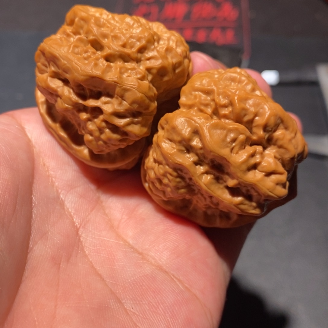 吊坠文玩核桃小***菌510000000