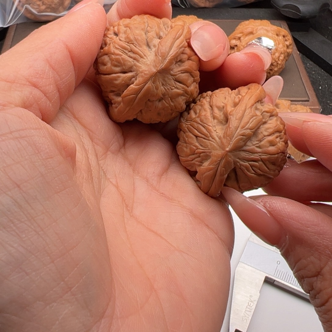 文玩核桃把件莲花37