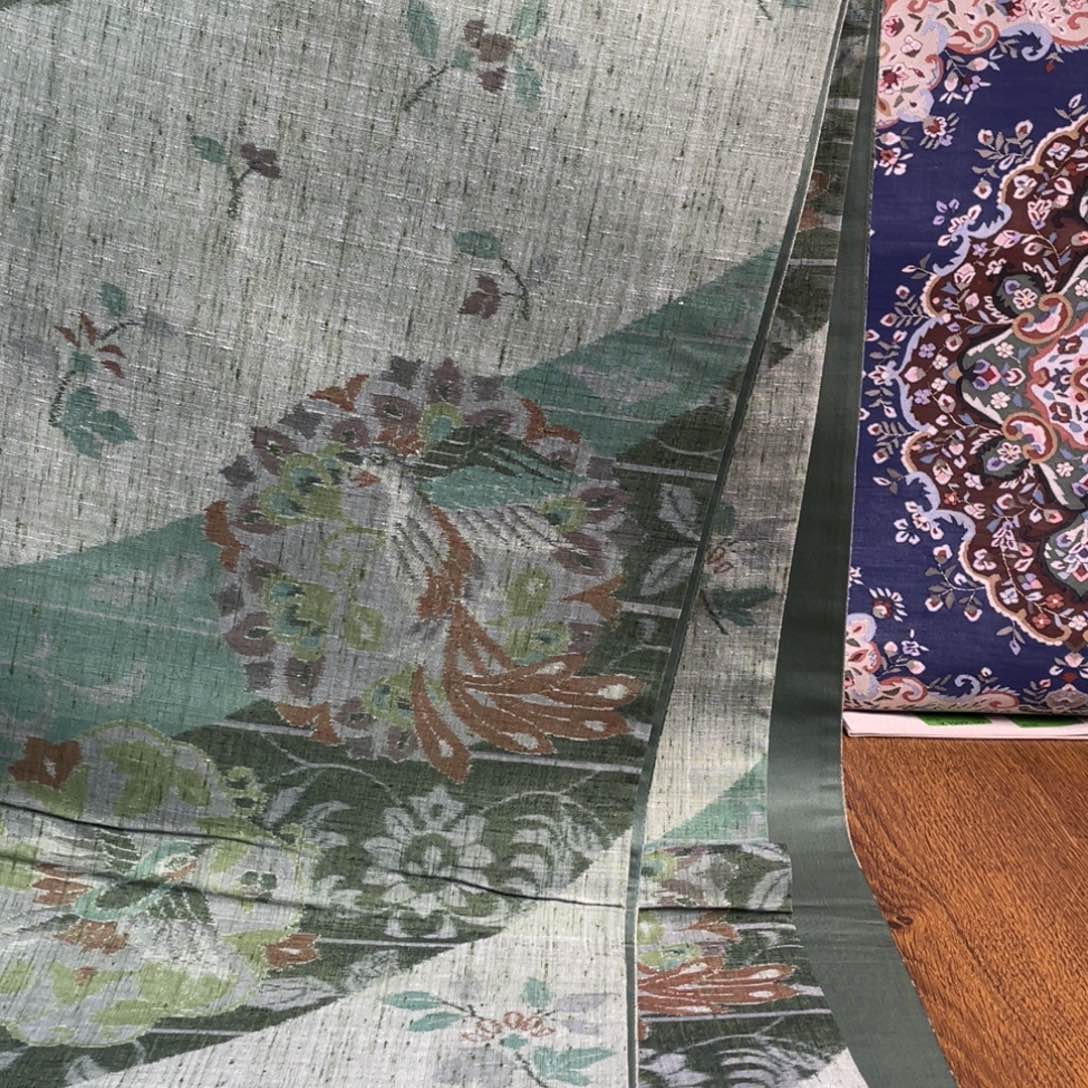 织绣小**尼织锦技艺高超技艺