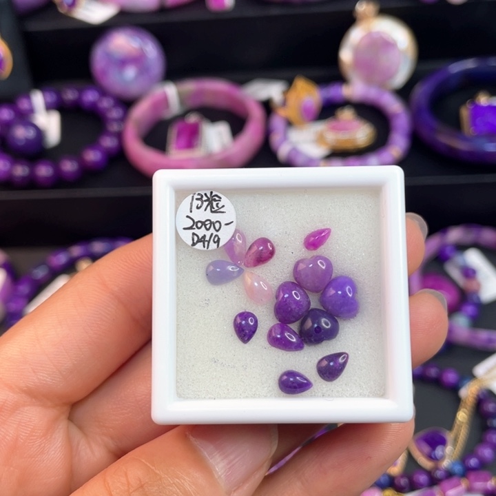 未镶嵌苏纪石（舒俱来）裸石