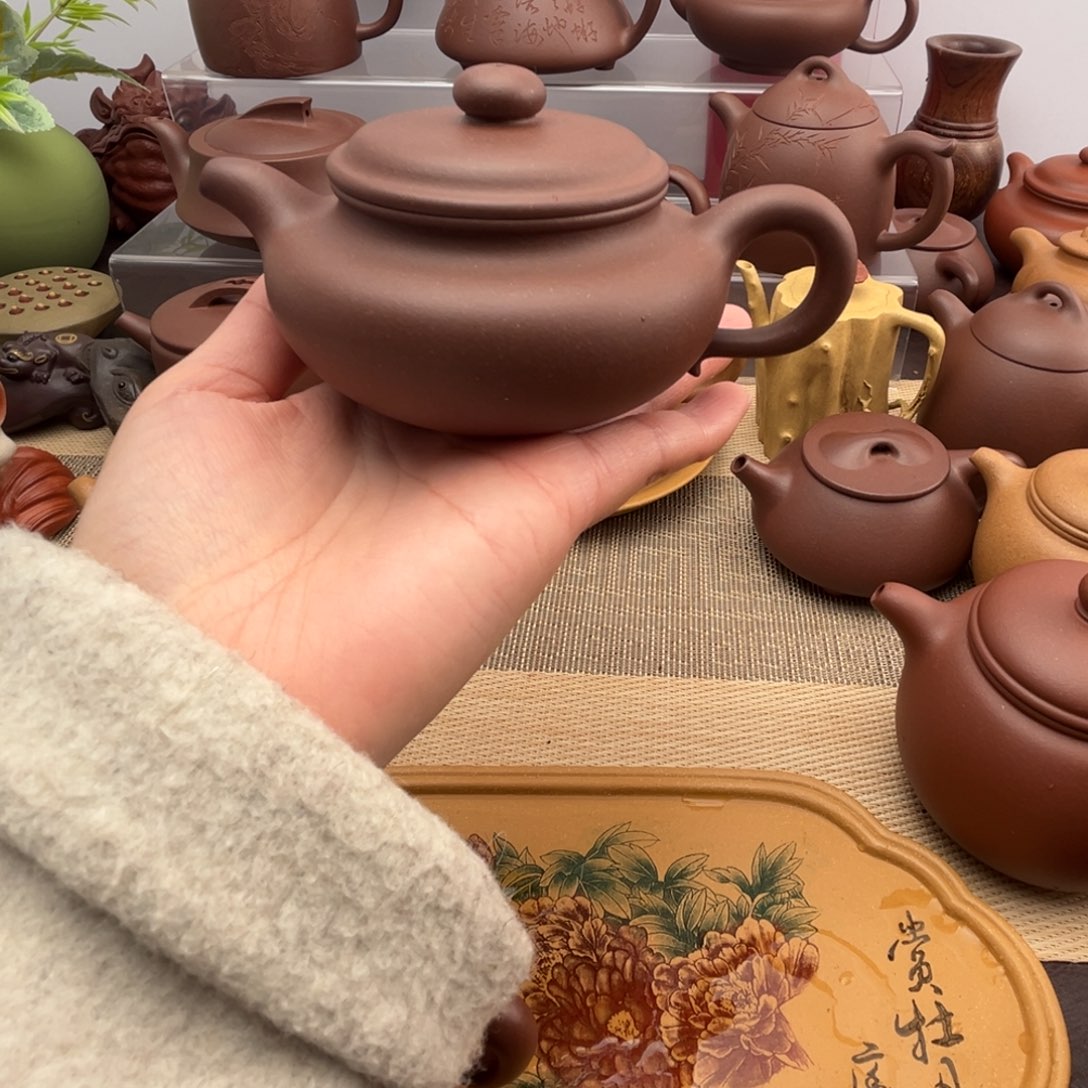 边***人茶壶紫砂底槽清仿古微瑕