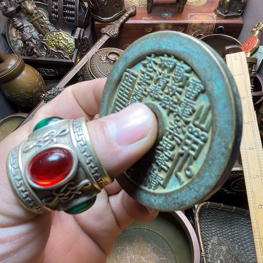 精美铜器收藏品等