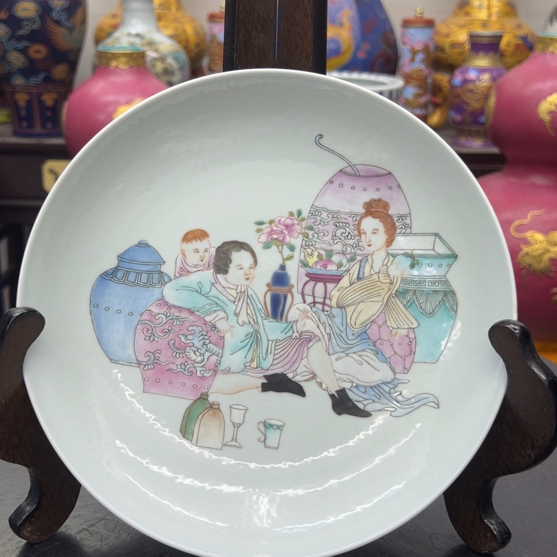 精美陶瓷摆件立件