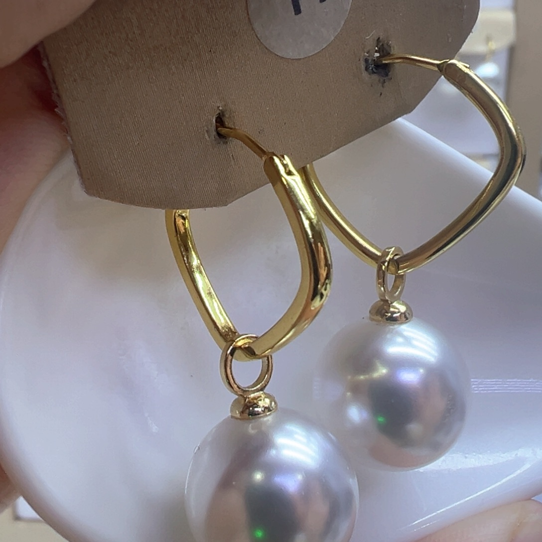 未镶嵌淡水珍珠耳饰