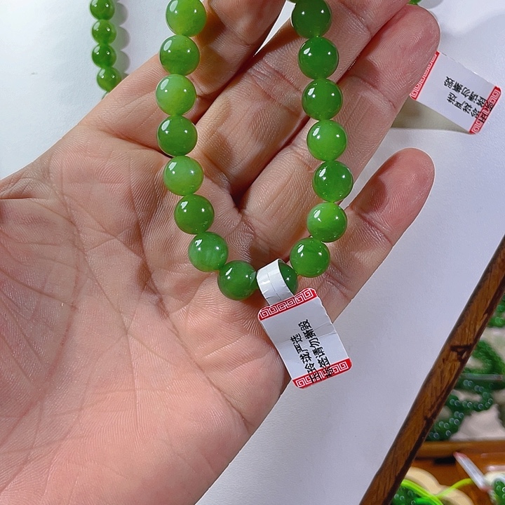 L****和田玉（碧玉）未镶嵌颈饰10