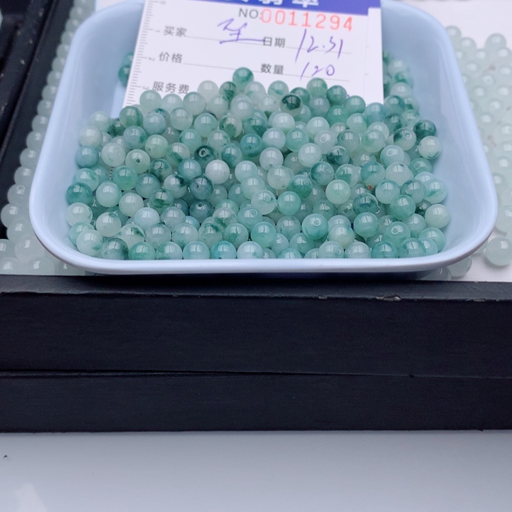 缘***至翡翠未镶嵌手链多样性