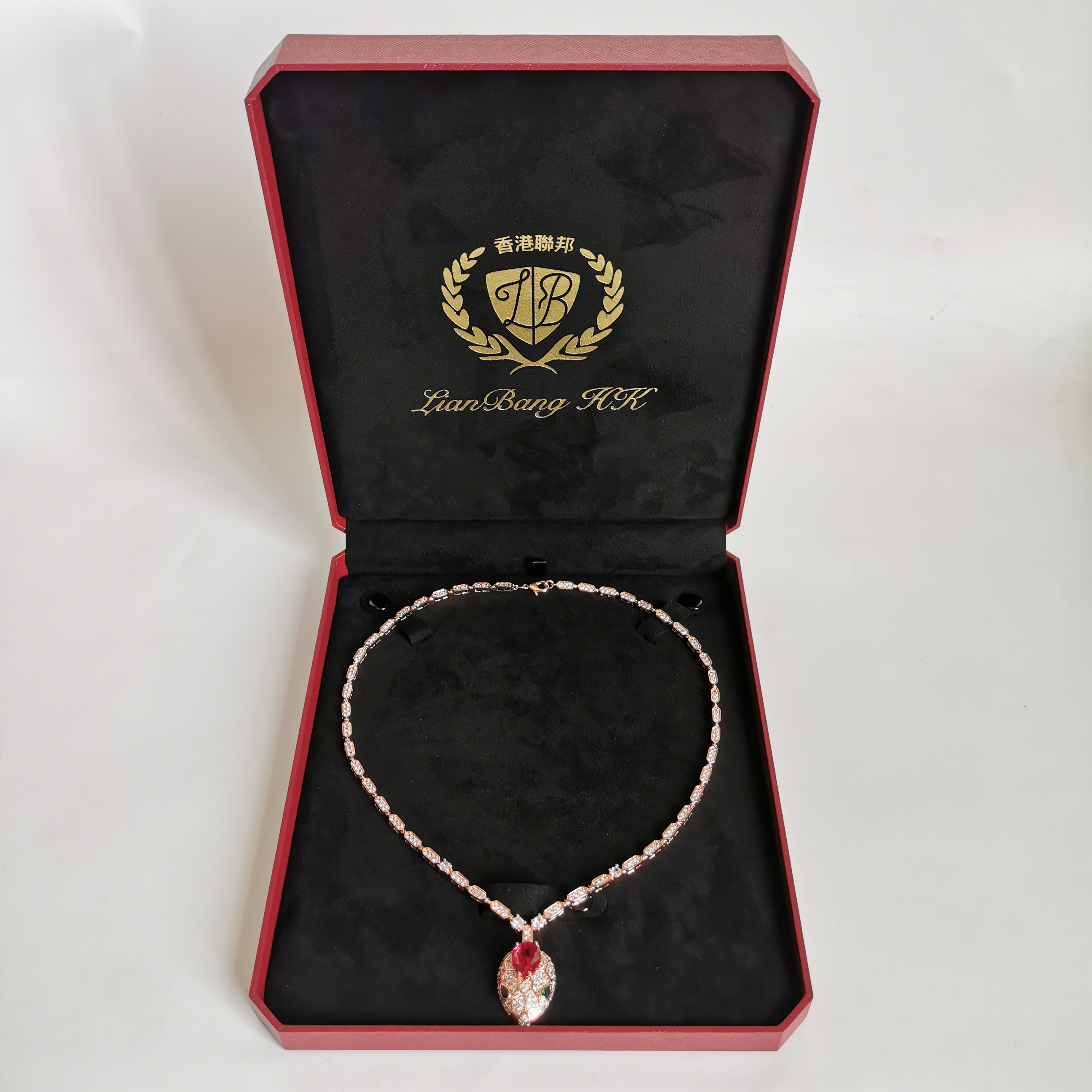 2208项链-时尚优雅设计项链赠礼盒