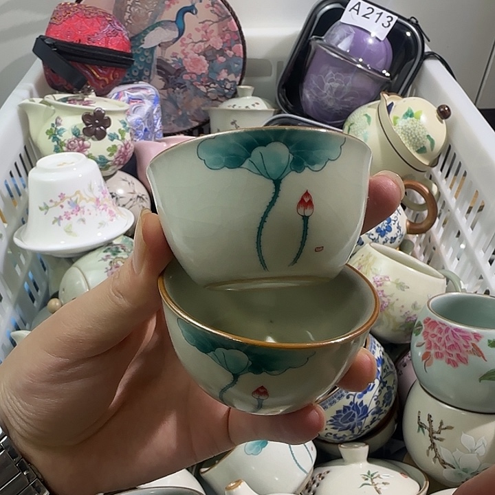 汝窑开片荷花品茗杯两只装