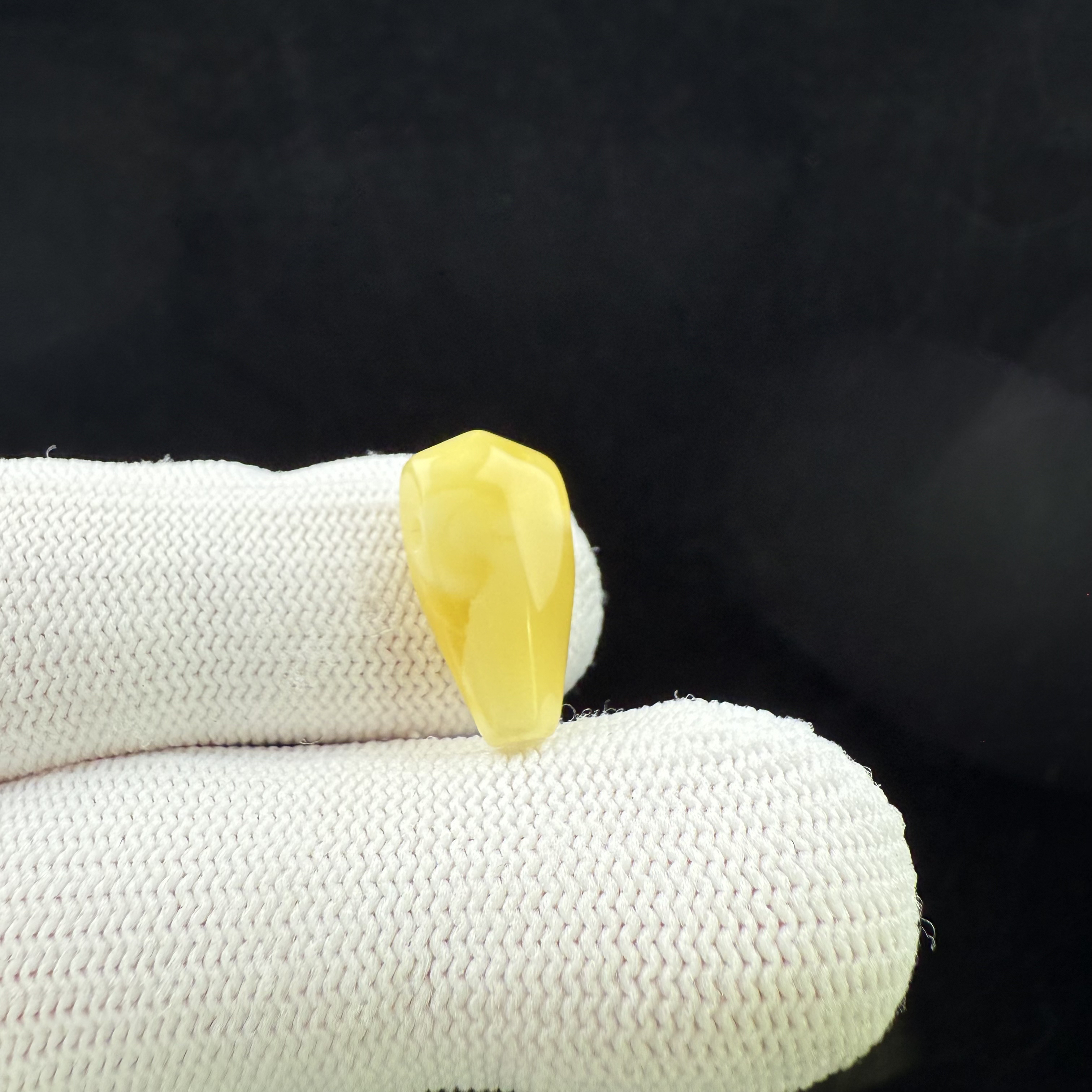 Z6299天然原矿蜜蜡 三通 9.6*18.5mm支持复检假一罚十