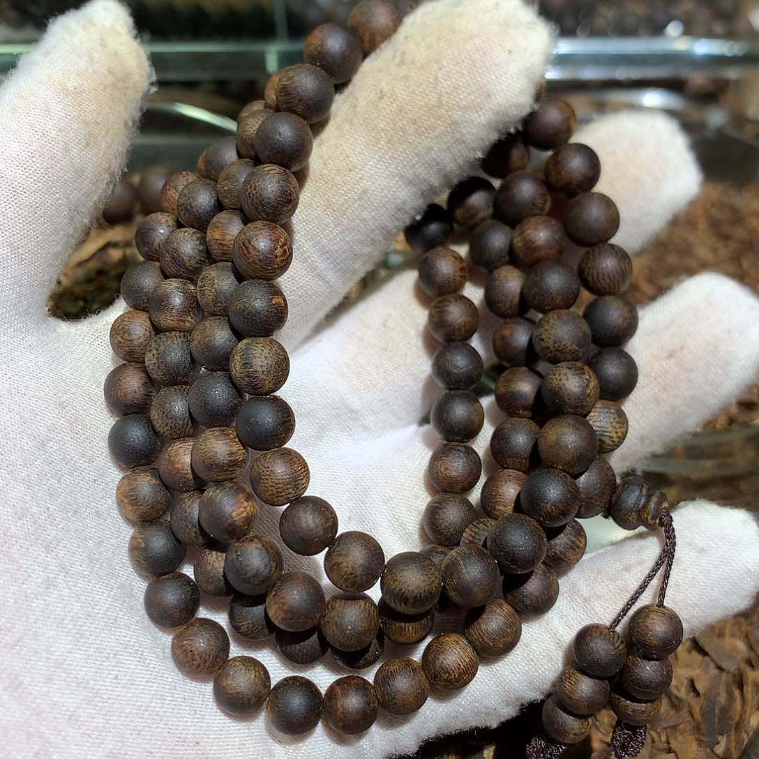 沉香手串孤*棋楠沉香手串0.8多黑