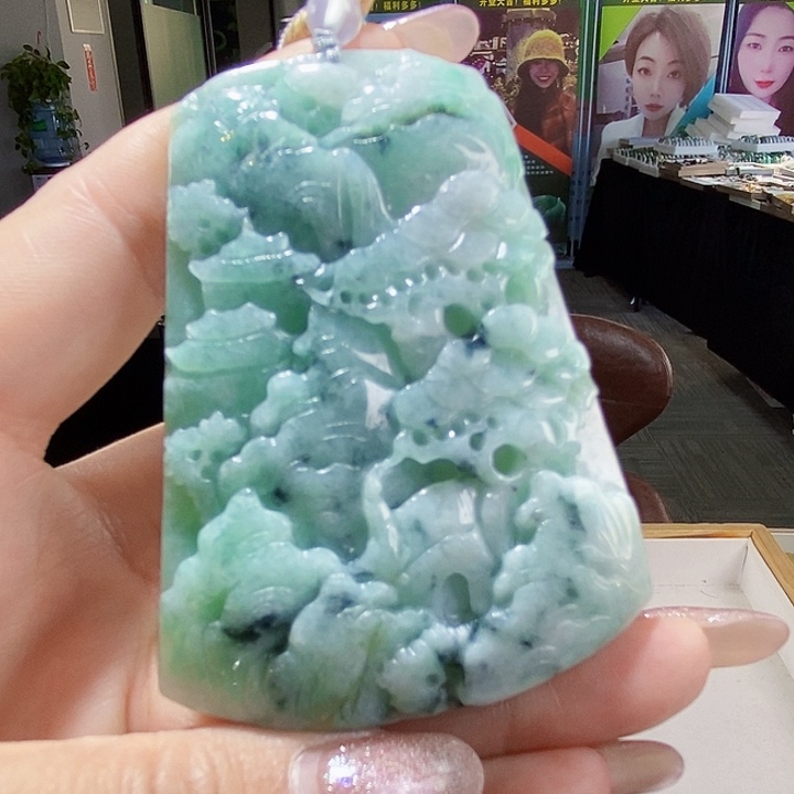 颈饰未镶嵌翡翠翡翠