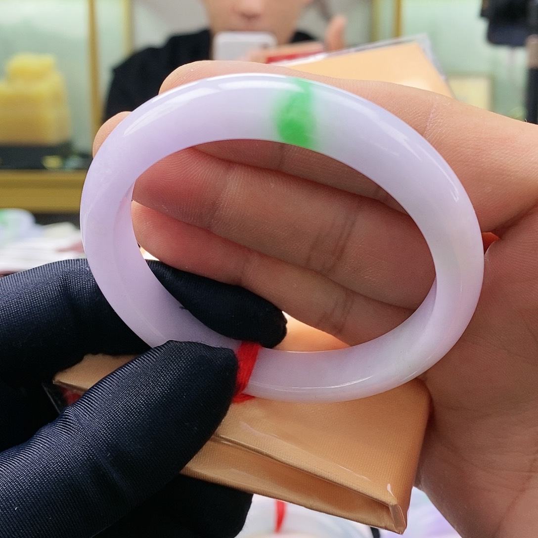 【闪购商品】未镶嵌手镯翡翠