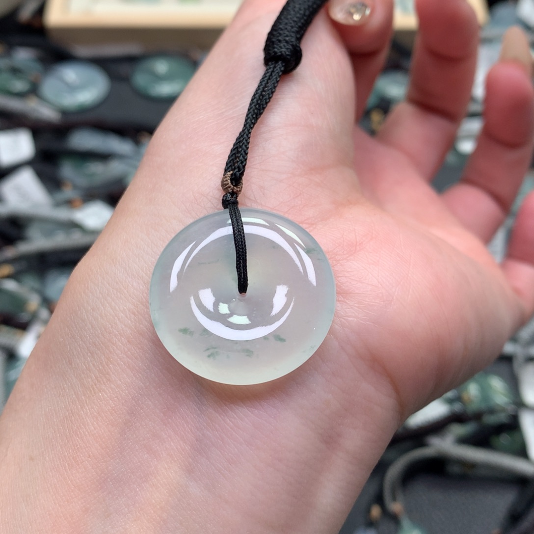 翡翠颈饰未镶嵌000000000000