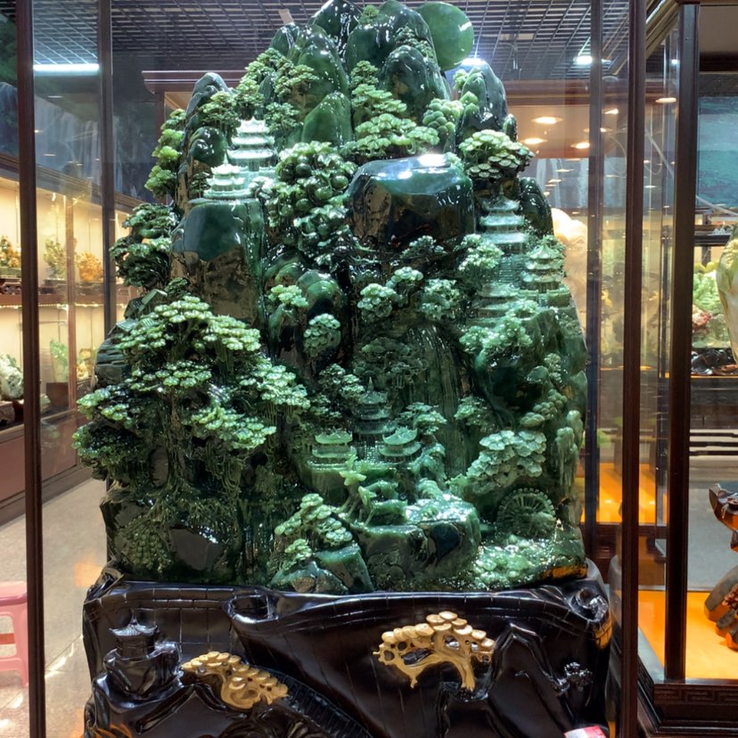 【闪购商品】蛇纹石玉摆件覆膜未镶嵌