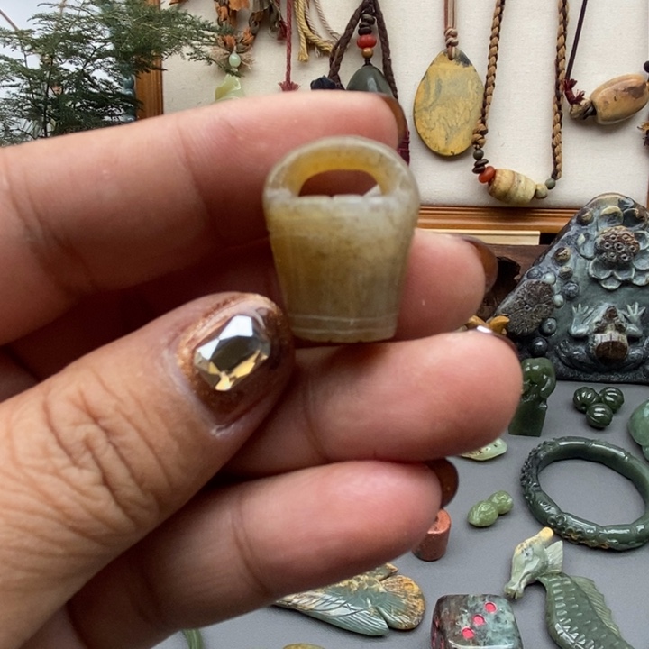 岫岩老玉（透闪石质玉）挂件未镶嵌