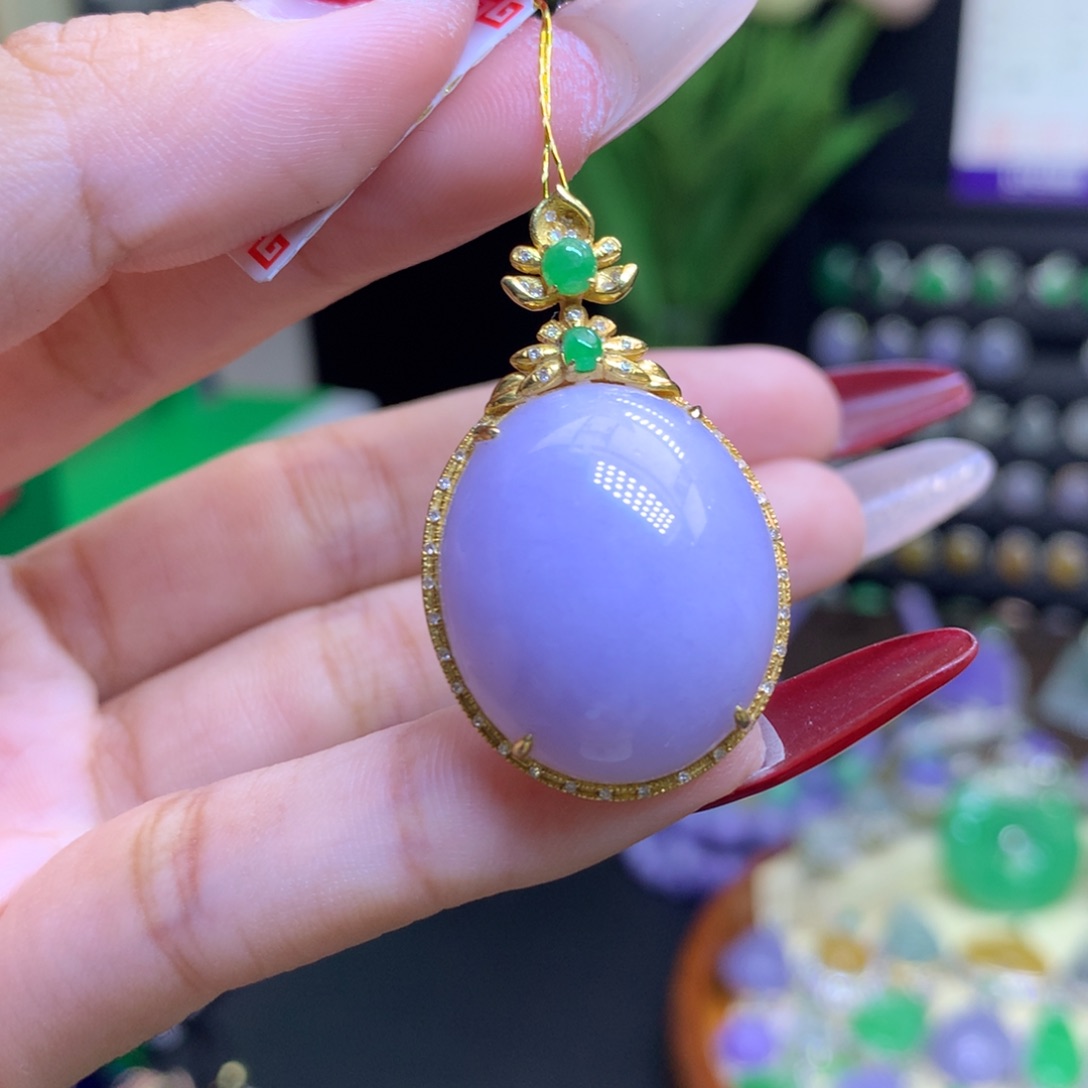 翡翠颈饰18K金镶嵌天然