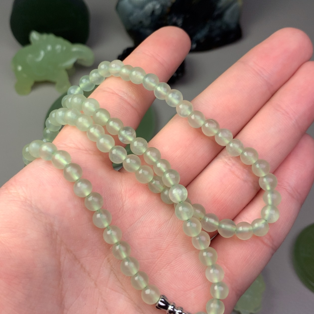 【闪购商品】未镶嵌蛇纹石玉岫玉