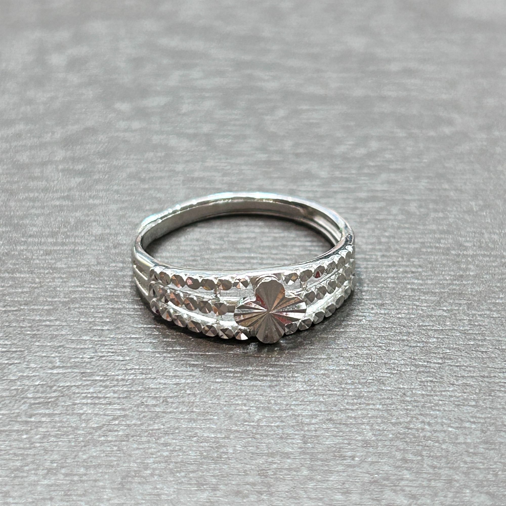 【店长专享】PT950铂金三层车花四叶草戒指BJJ117