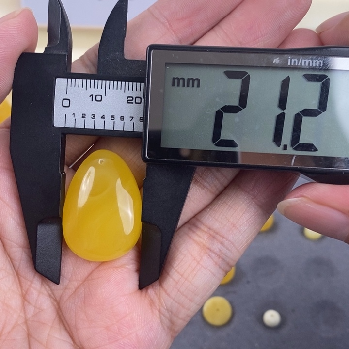 琥珀裸石未镶嵌琥珀蜜蜡