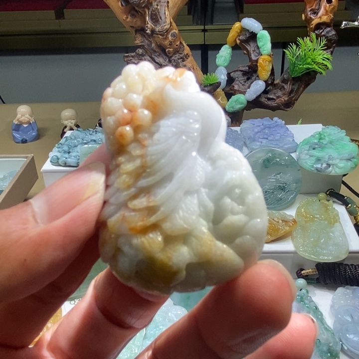 【闪购商品】翡翠未镶嵌颈饰11111111111111