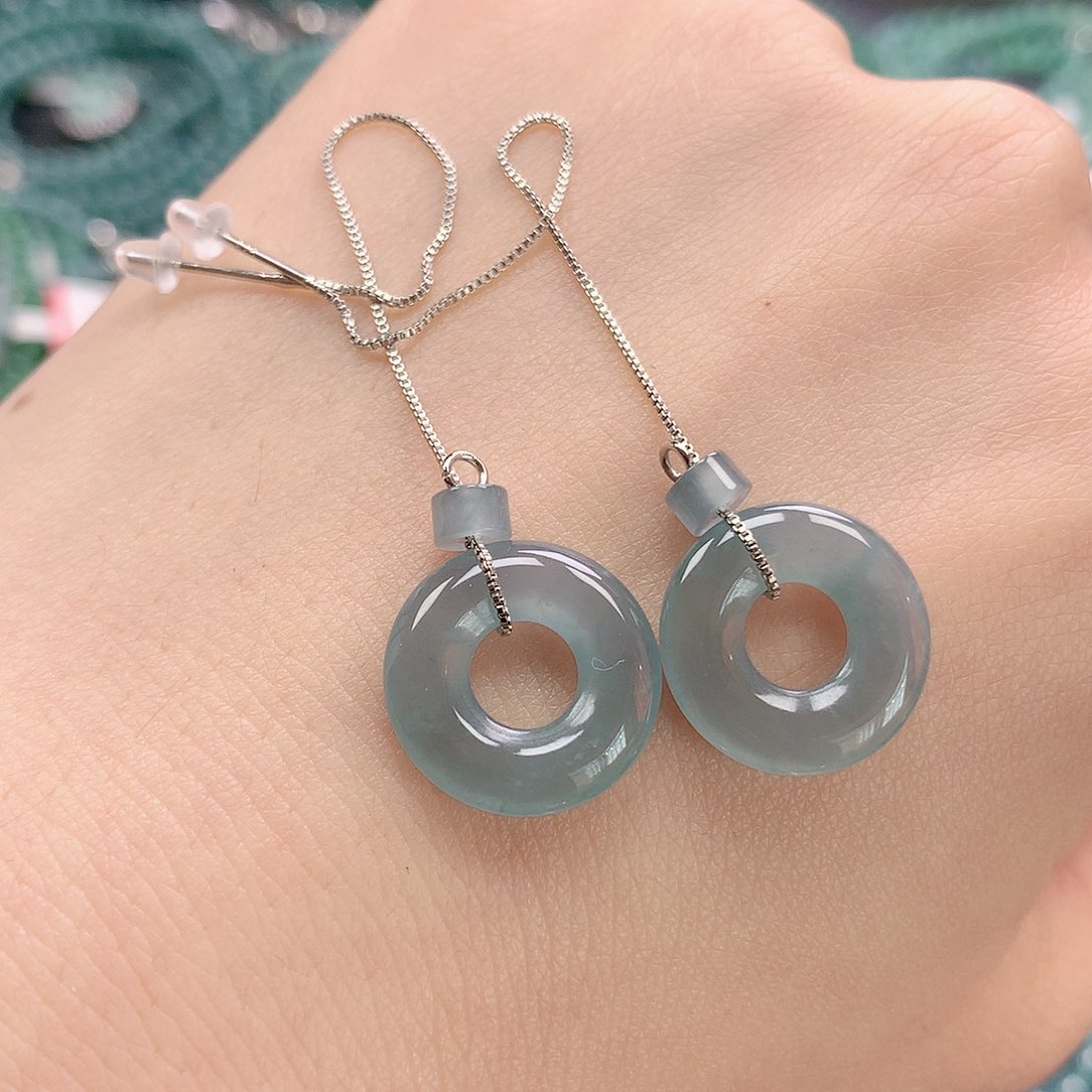 翡翠颈饰未镶嵌耳线