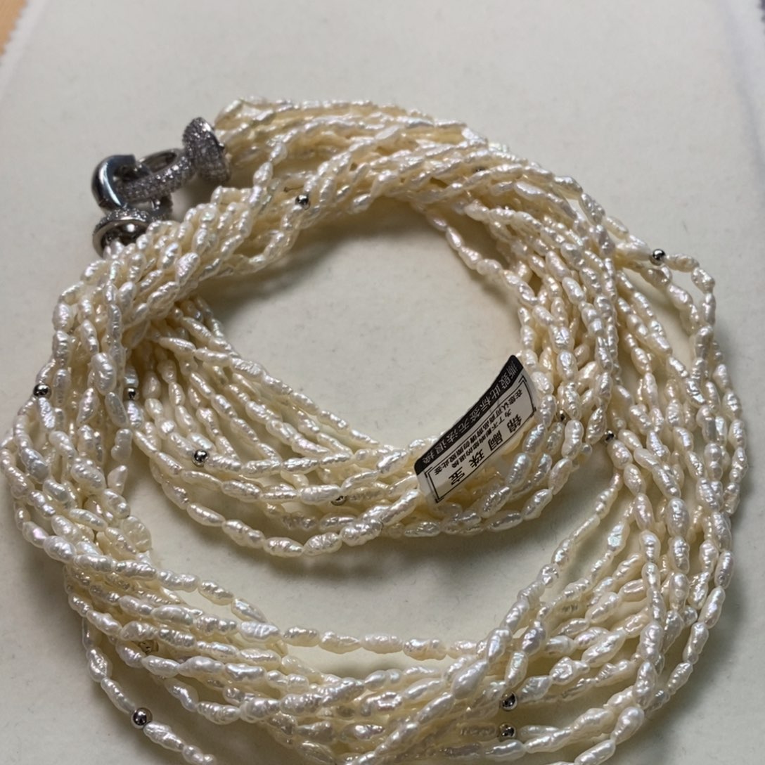 淡水珍珠颈饰未镶嵌
