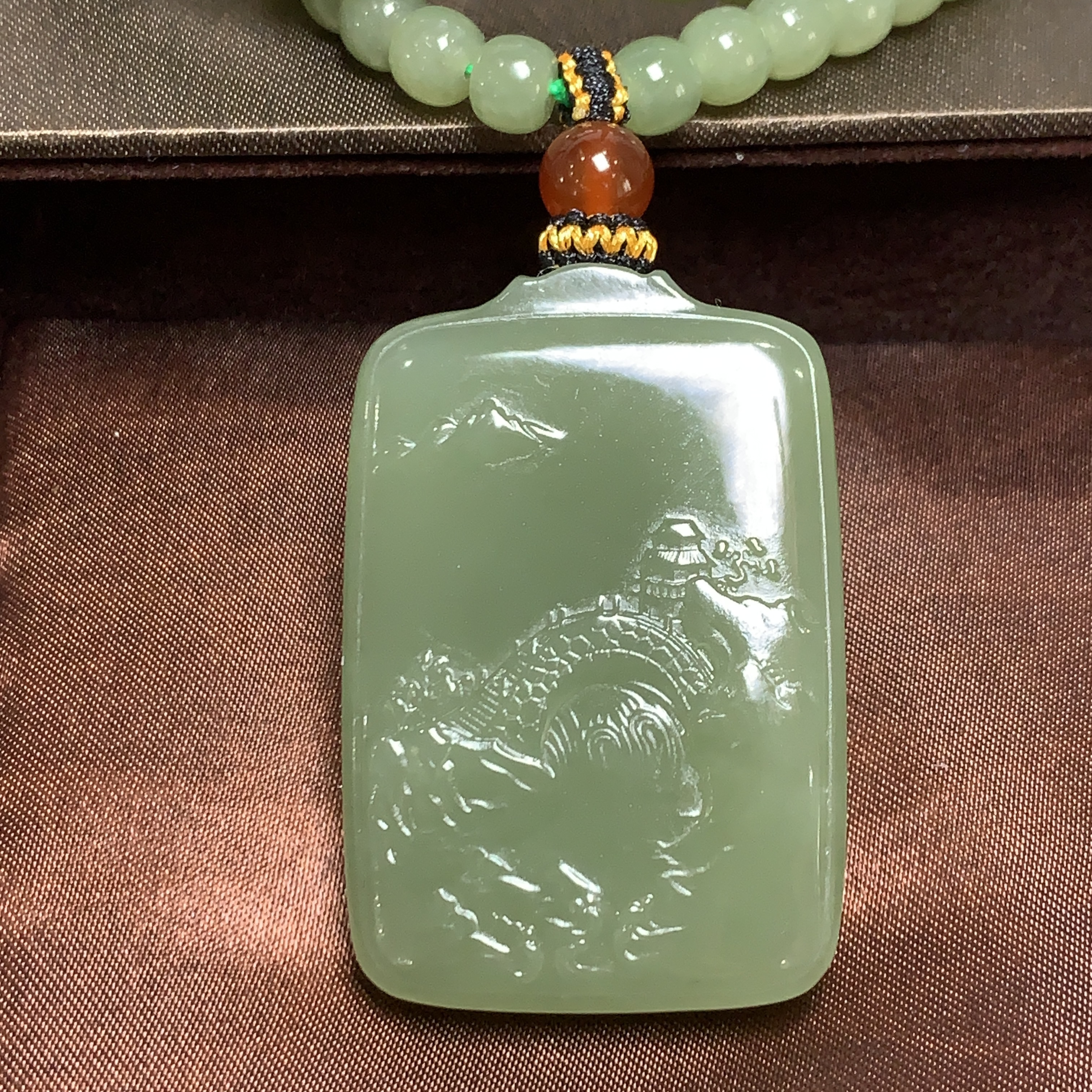 天然和田玉山水牌吊坠链坠珠宝玉石直播间