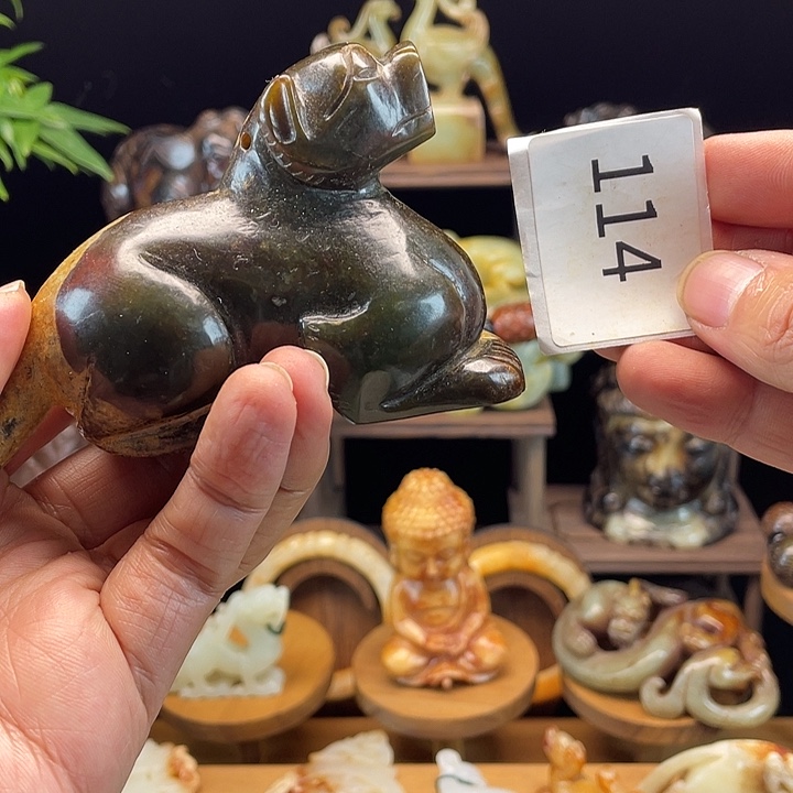 和田玉（糖玉）未镶嵌挂件