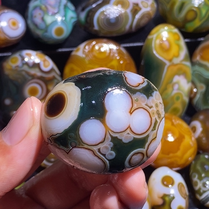 玛瑙/玉髓珠宝奇石未镶嵌