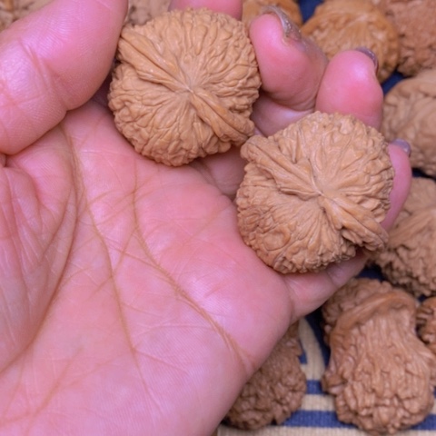 【闪购商品】文玩核桃吊坠白狮子40