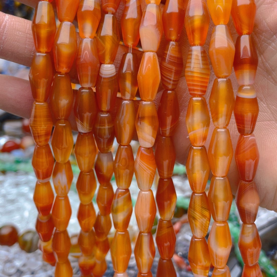 玛瑙/玉髓珠宝半成品未镶嵌玛瑙尖米珠1条8*16